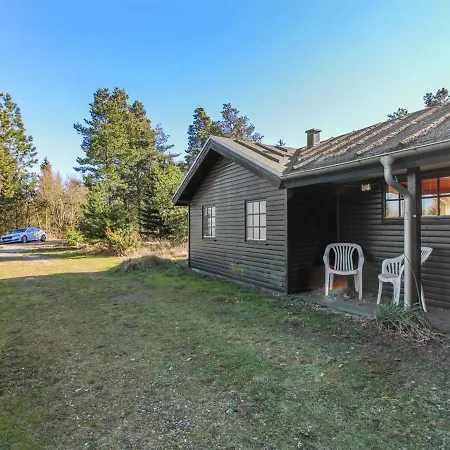 Sigourney - 2km To The Inlet By Interhome *